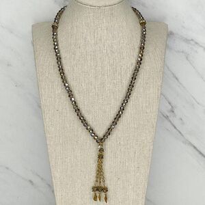 Iridescent Faceted Bead Leaf Tassel Gold Tone Child's Necklace ✨